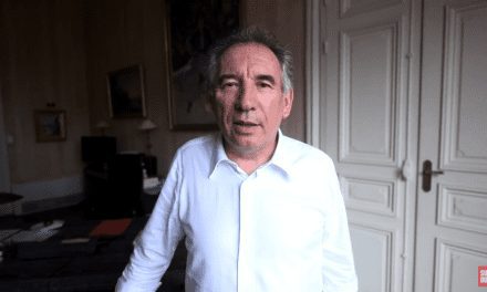 Emplois du MoDem : pour François Bayrou, « tout cela ne vient pas par hasard »