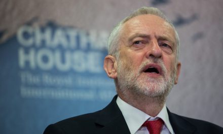 Antisémitisme : le parti travailliste britannique toujours dans la tourmente
