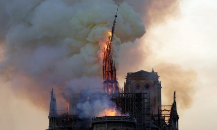 Un an après l’incendie de Notre-Dame, plus d’un Français sur trois doute de la thèse de l’accident