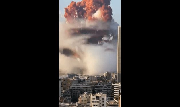 Explosions à Beyrouth : ils dénoncent un complot