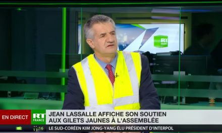 Jean Lassalle : derrière le trublion, le compagnon de route des complotistes