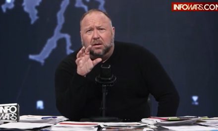 L’Ukraine, révélatrice du penchant de l’alt-right américaine pour Poutine